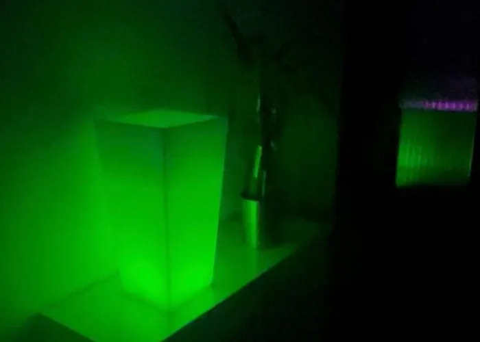 4 Pers - Jacuzzi & Mini-bar - Centre *